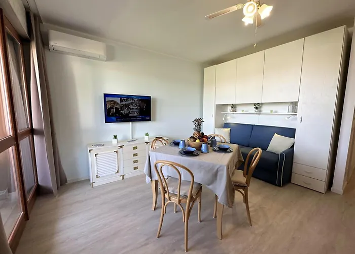 Aprilia * Aprilia Marittima