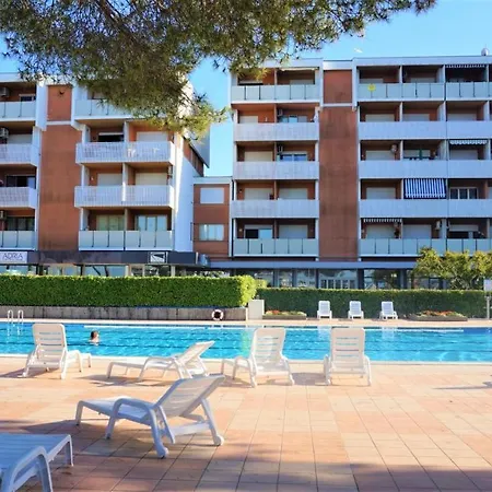 Aprilia Apartment Aprilia Marittima