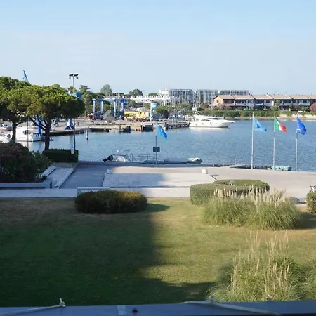 Aprilia Aprilia Marittima