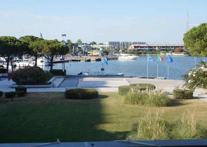 Aprilia Aprilia Marittima